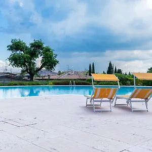 Apartament Oleandro - Featuring A Private Garden And Access To 5 Pools 